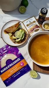 Maria & Ricardo's KETO Tortillas Wraps| Almond Sea Salt | Low Carb | Grain Free, USDA Certified KETO - Pack of 4