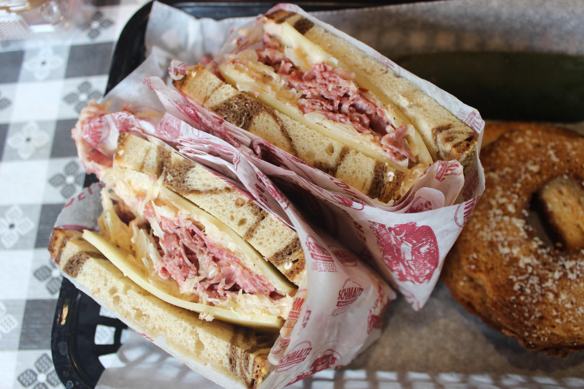 Schmalz’s Authentic German Bologna - 2.8 lb - Lunch Meat Deli Essentials