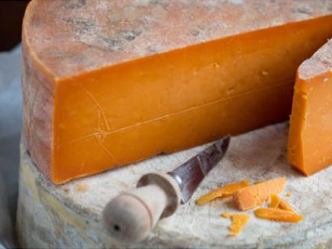 Thomas Hoe Aged Red Leicester Clothbound Cheese, 1 lb