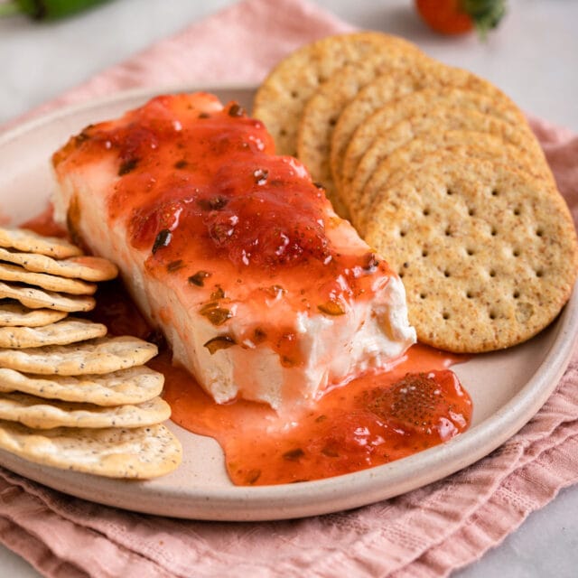 Aloha From Oregon Strawberry Pepper Jelly - 10 oz