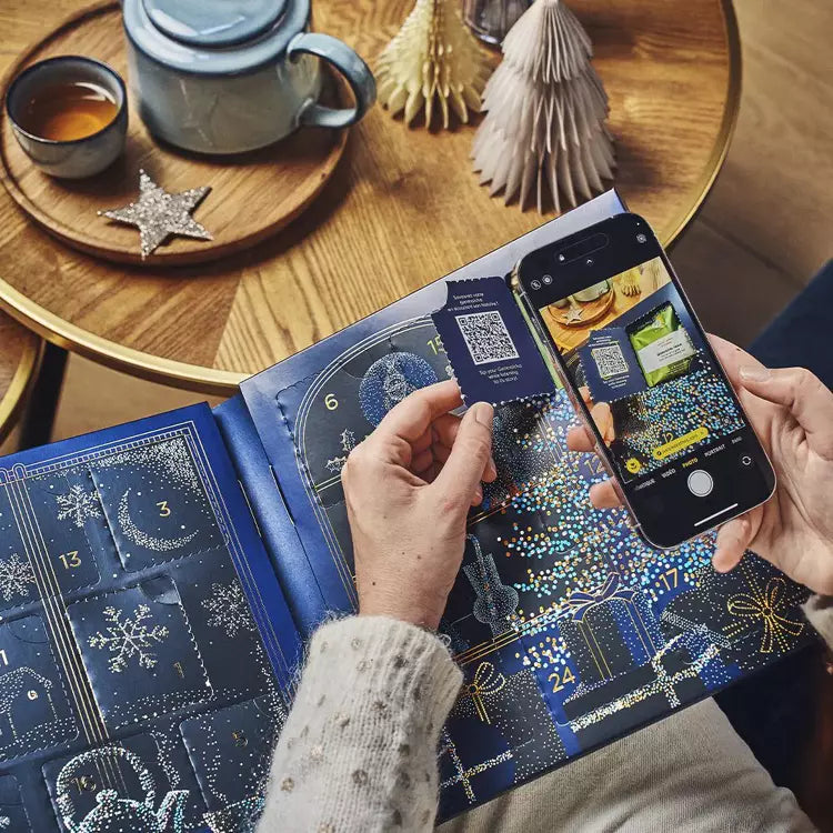 Palais des Thés - Tea Advent Calendar - Holiday Collection | 24 Premium French Delightful Tea Bags | Black, Green, Single Estate, Herbal & Rooibos Teas