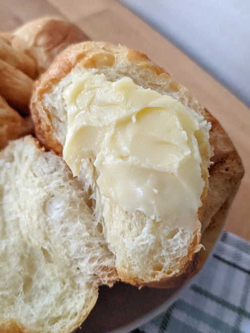 Isigny Beurre D'Isigny Butter Portion Cups, Salted Demi Sel - 1 oz - 96/Case