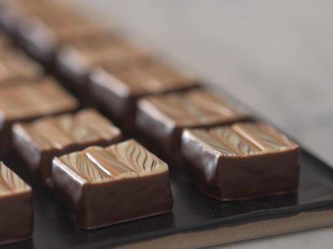 Callebaut Recipe No. 823 Finest Belgian Milk Chocolate With 33.6% Cacao, 20.8% Milk, 5.51 Pound