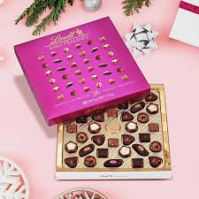 Lindt Mini Pralines, Assorted Chocolate Pralines with Premium Filling, Perfect for Mother’s Day Gifting, 6.2 oz Box