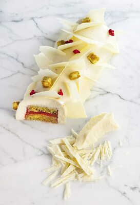 Callebaut Recipe No. W2 Finest Belgian White Chocolate With 28% Cacao, 22% Milk, 5.51 Pound