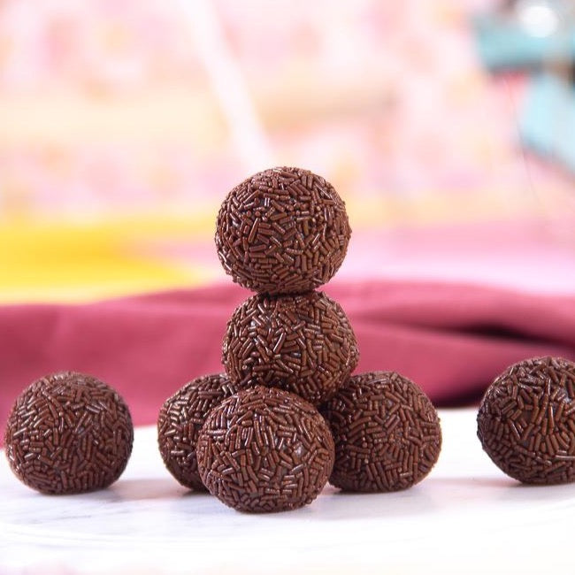 SAUDADE - Milk Chocolate Lovers' Collection