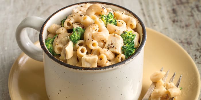 Vegan Mac and Cheese with Broccoli
