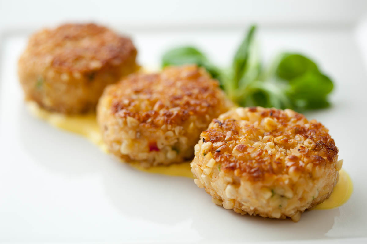 Crab Cakes - 40 pieces per tray
