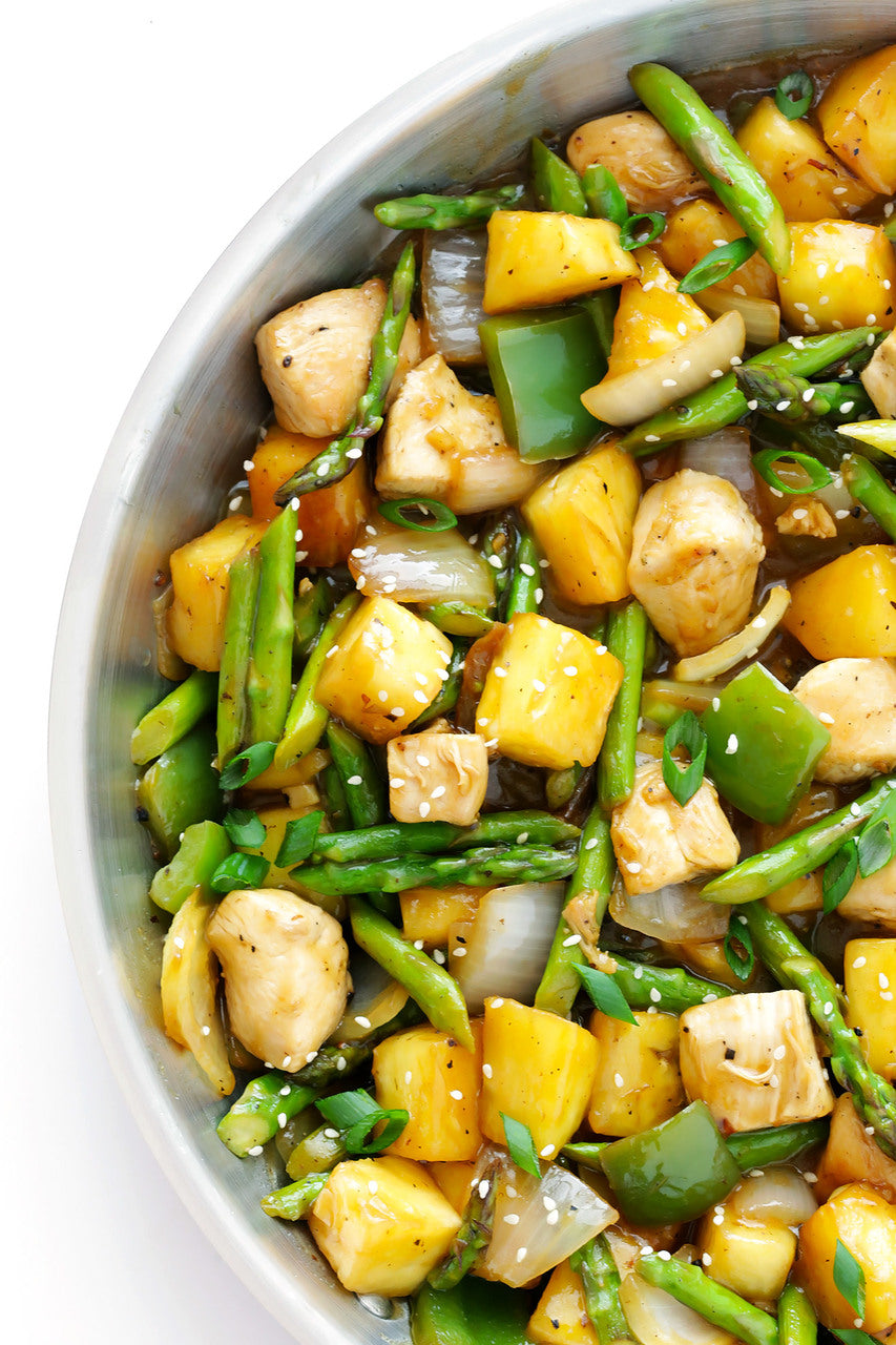PINEAPPLE GINGER CHICKEN STIR-FRY
