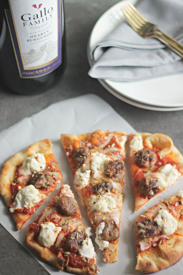 Sausage, Ricotta & Onion Naan Pizza