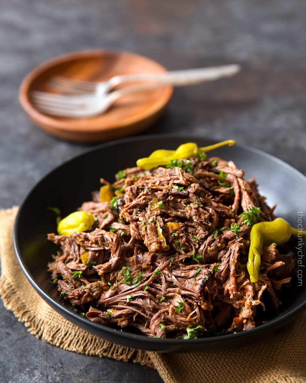 SLOW COOKER SHREDDED ITALIAN BEEF