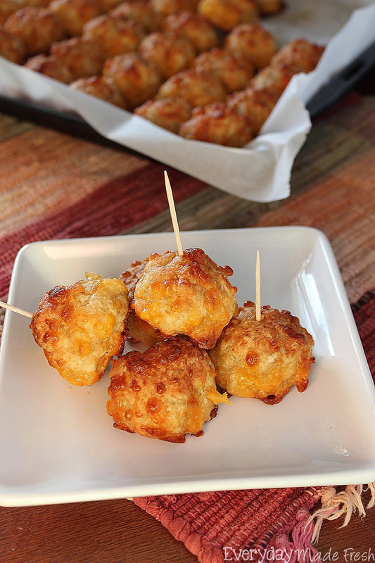 Spicy Chicken Cheeseballs