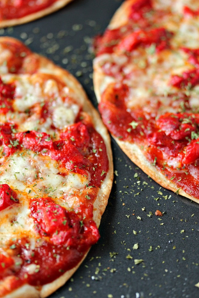 Tortilla Pizzas with Roasted Red Peppers