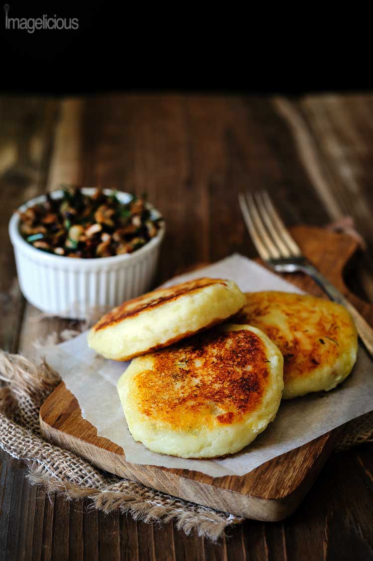 Potato Cakes stuffed with Mushroom
