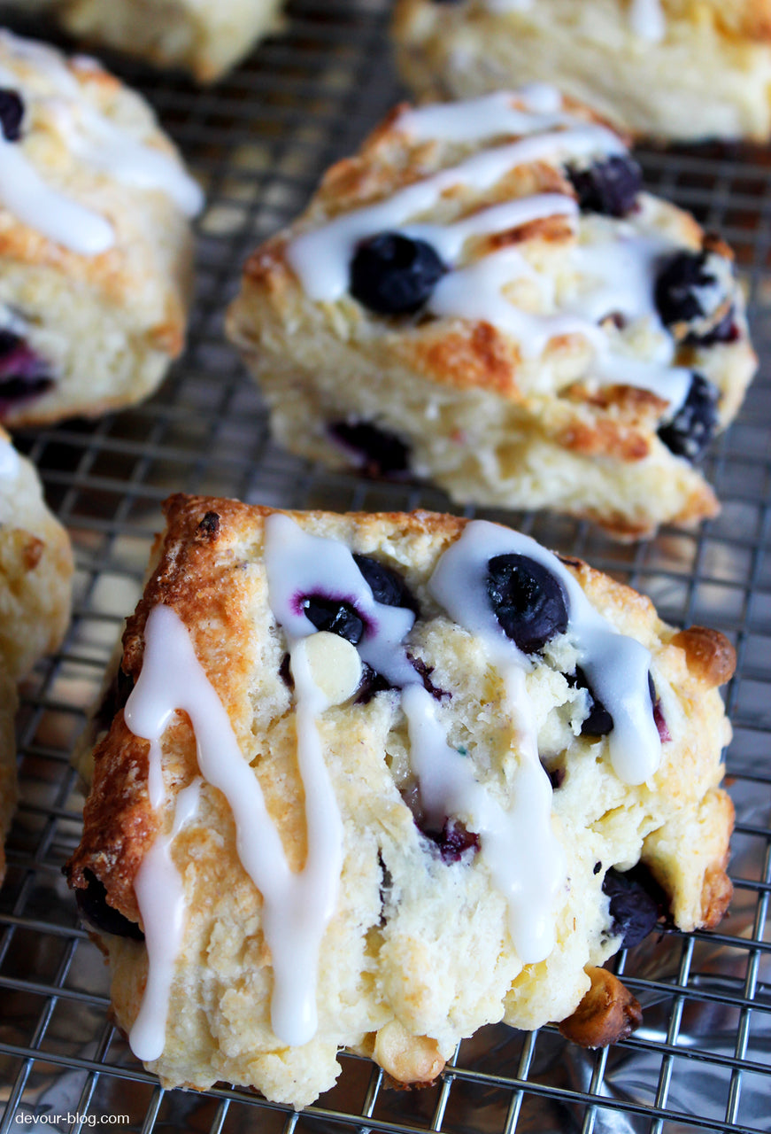 WHITE CHOCOLATE BLUEBERRY SCONES - 1 Dozen