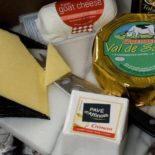 Champagne Cheese Gift Set