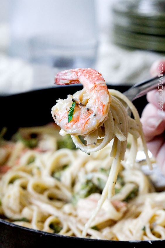 Four Peppercorn Pasta Luce (Low-Carb/High Protein)