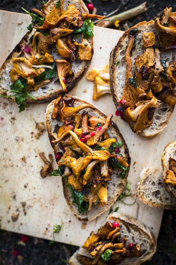 Fresh Golden Chanterelle Mushrooms - priced per pound