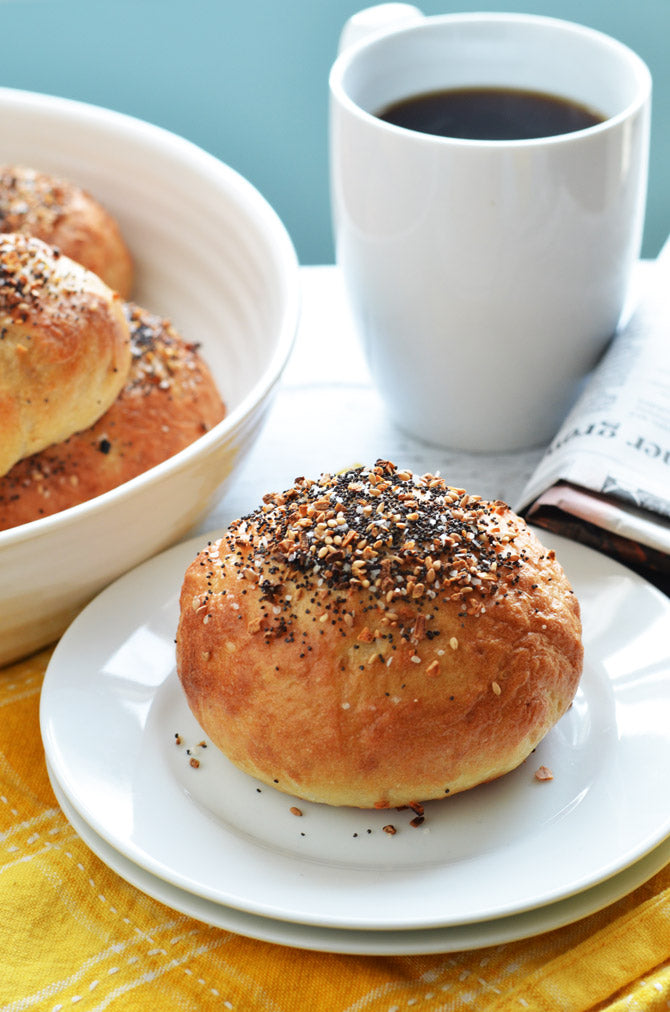 Ham & Cheese Everything Stuffed Bagel Bomb Bites