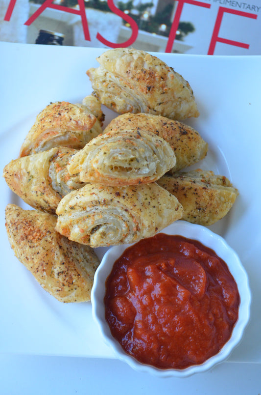 Baked Garlic Parmesan Puffs