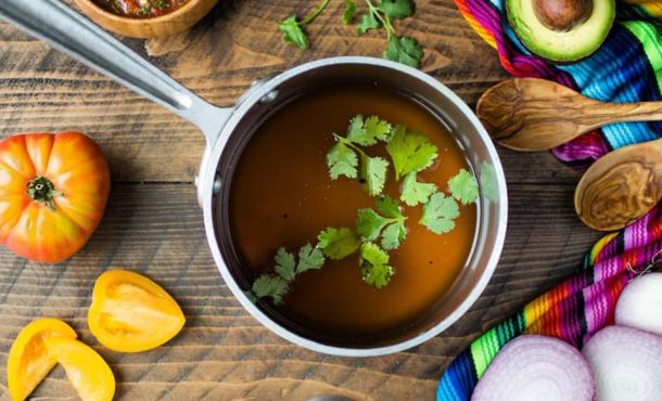 Organic Bone Broth Sampler by Bare Bones – 100% grass-fed, Organic, Bone Broth, Protein/Collagen-rich, 16 oz (5-pack)