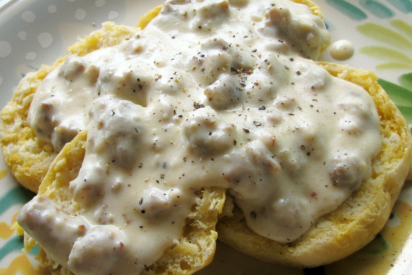 Buttermilk Biscuits and Sausage Gravy Meal