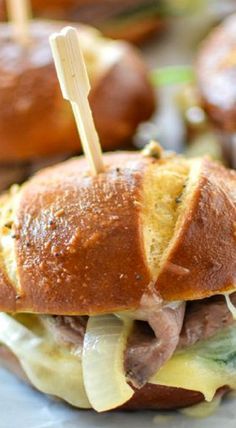 Baked Roast Beef and Brie Sliders with Caramelized Onions