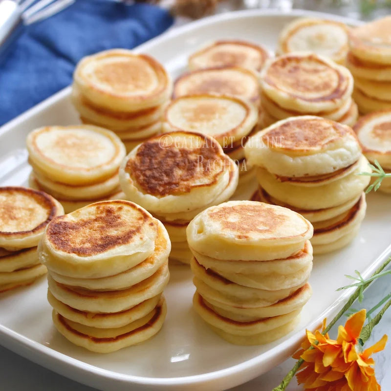 French Mini Blinis, Cocktail-Sized Mini Pancakes