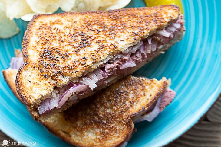 German Style Braunschweiger / Chub Liverwurst - 1 lb - 8/Case