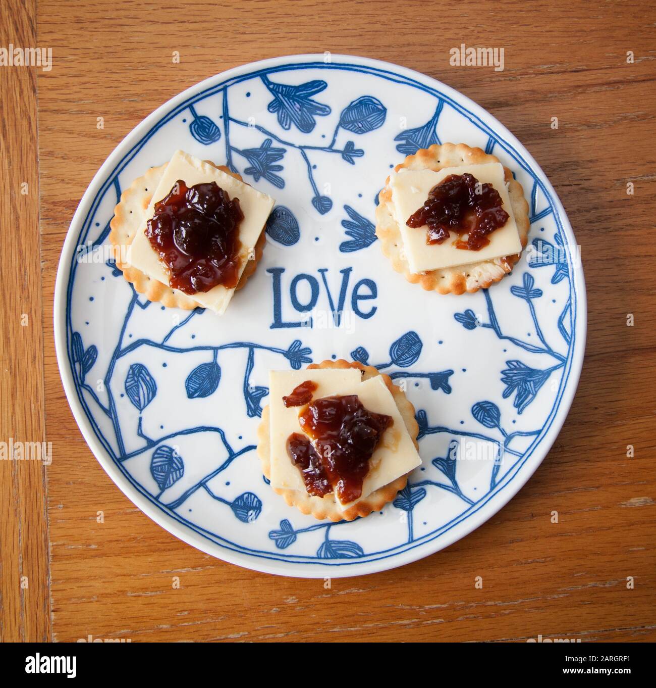 Tickler Cheddar with Red Onions - 5 lb whole wheel