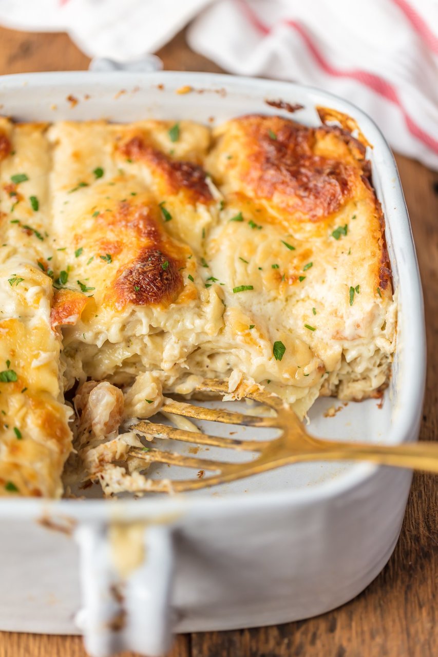 CHEESY SEAFOOD LASAGNA