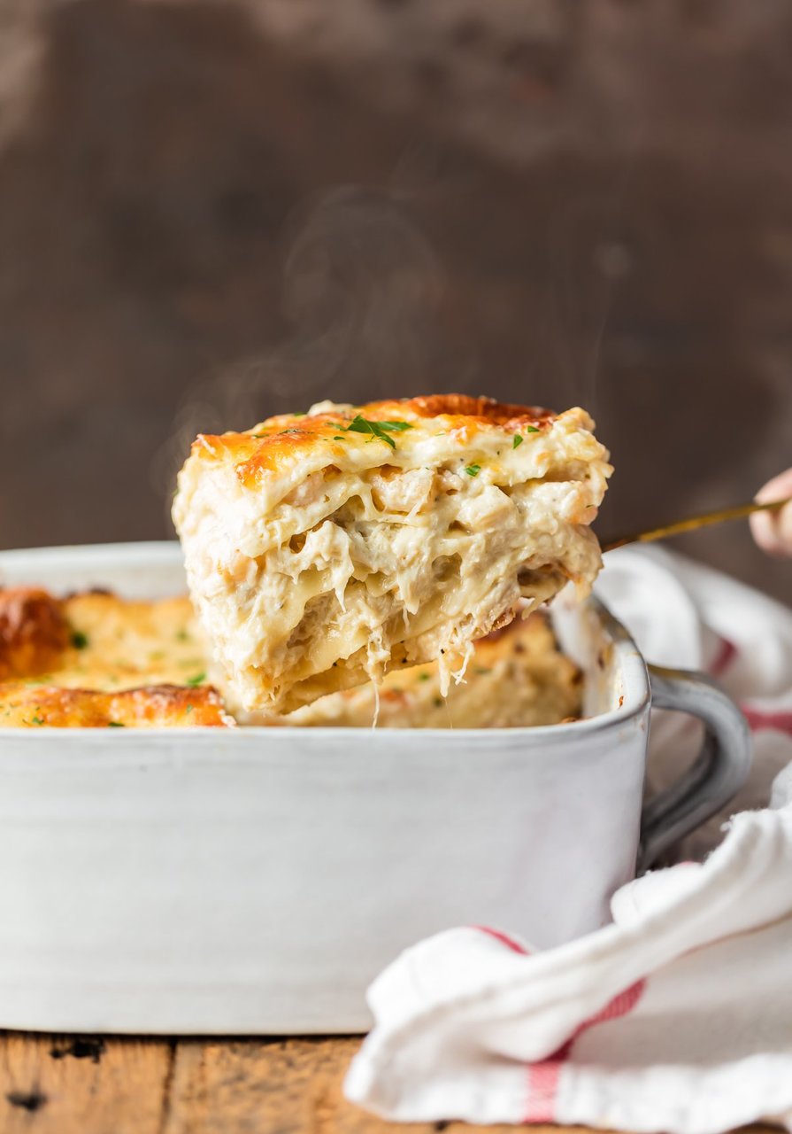 CHEESY SEAFOOD LASAGNA