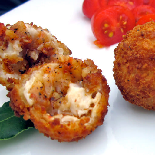 Fontina Chicken Bites - 40 pieces per tray
