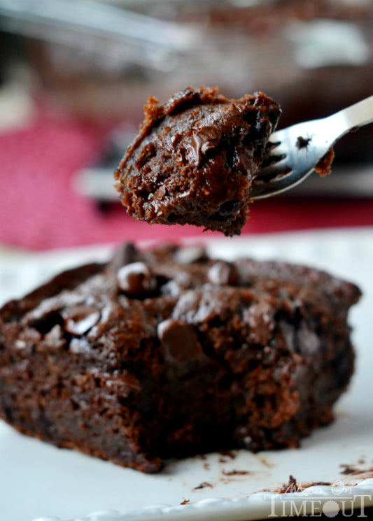 Chocolate Banana Applesauce Cake
