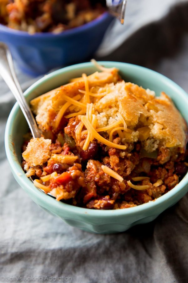 Cornbread Topped Skillet Chili