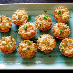 Cheesy Crab Tartlets / Crab Dip Tartlets
