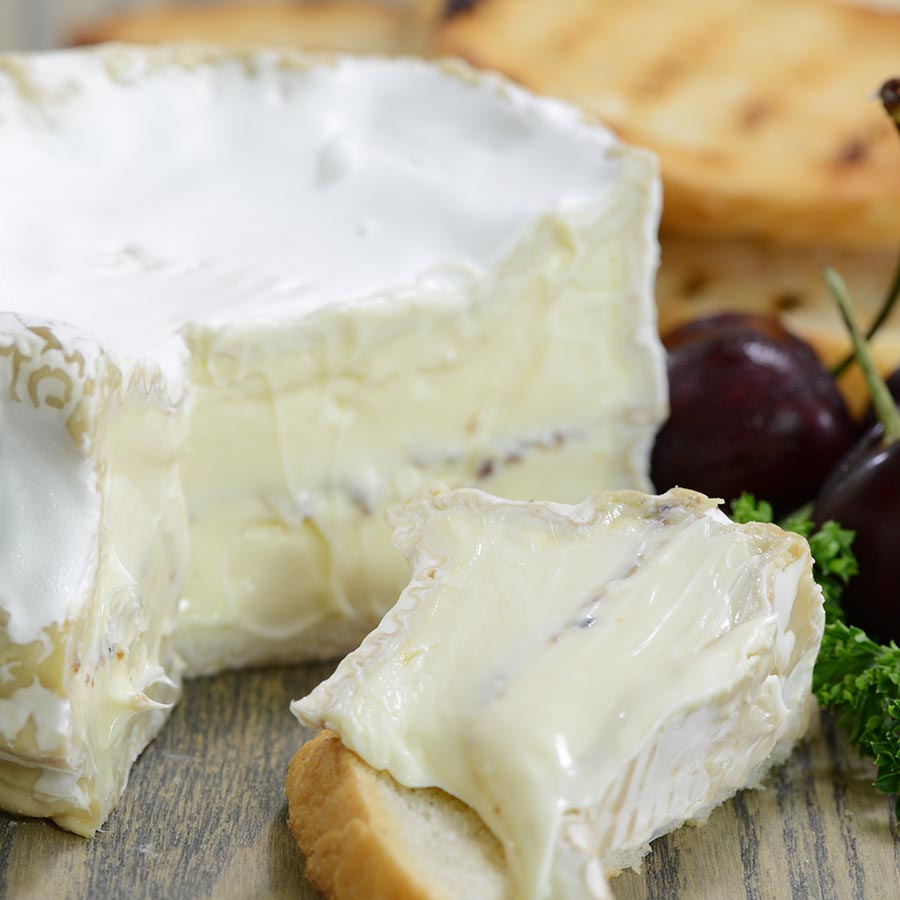 Cremeux des Citeaux Cheese from France by Rodolphe Le Meunier