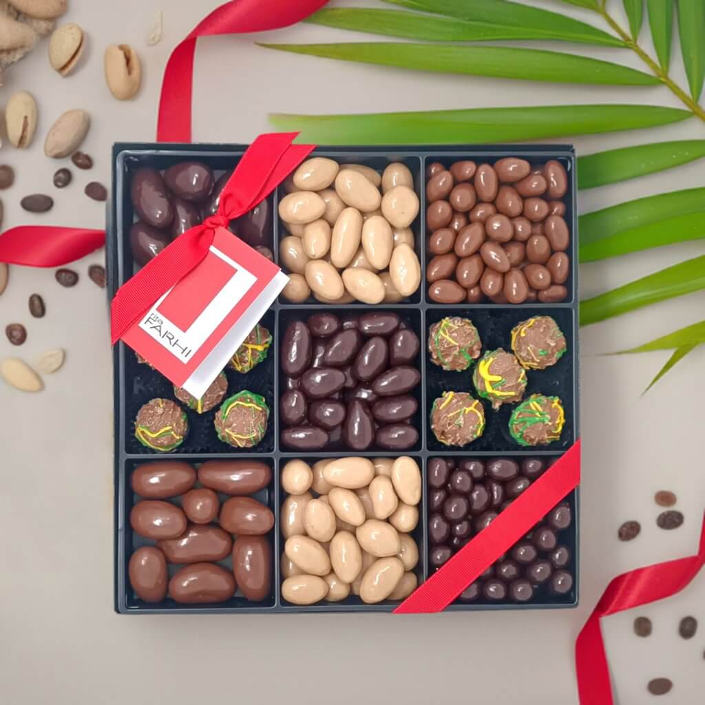 Regal Assortment of Premium Nuts, Coffee & Dubai Truffles - Luxury Gift Box (800g)