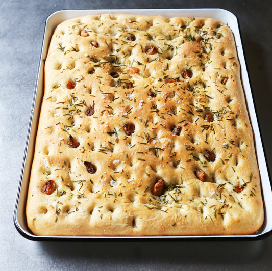 Turano 22.5 oz. Quarter Pan Garlic and Herb Focaccia - 8/Case