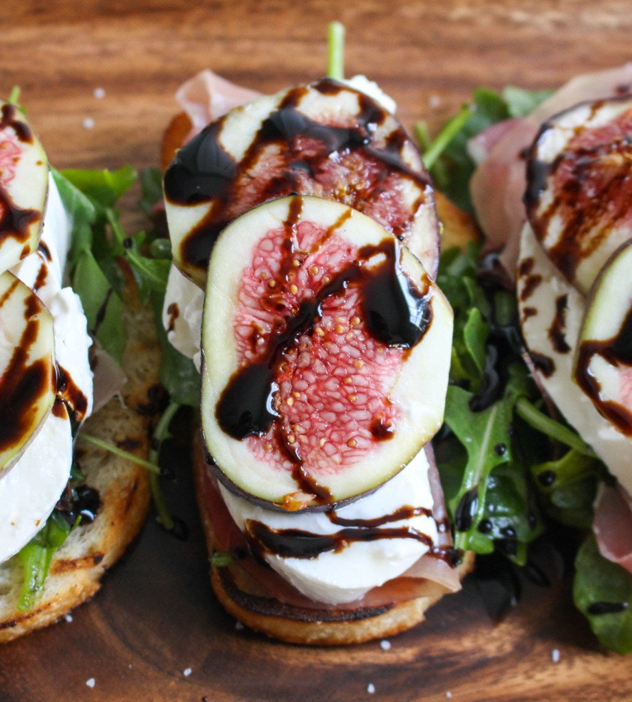 Grilled Crostini with Burrata, Figs & Prosciutto