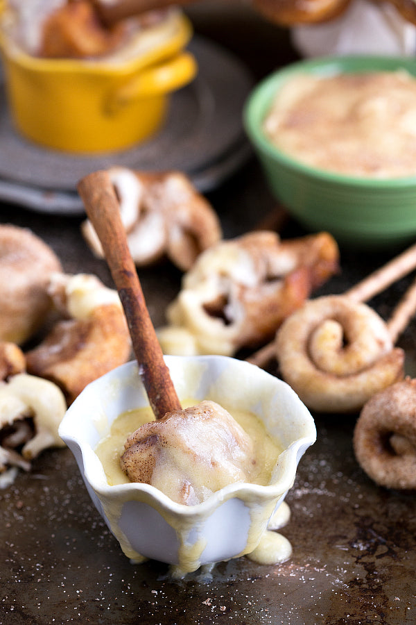 Cinnamon Roll Fondue w/ Miniature Cinnamon Rolls (Crock Pot)