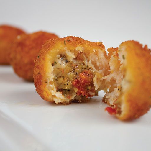 Fontina Chicken Bites - 40 pieces per tray