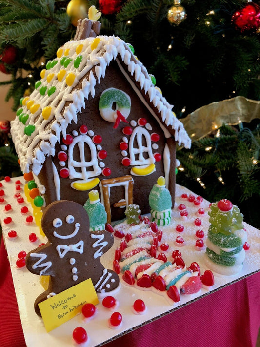 Gourmet Holiday Gingerbread House Build & Decorate It Yourself