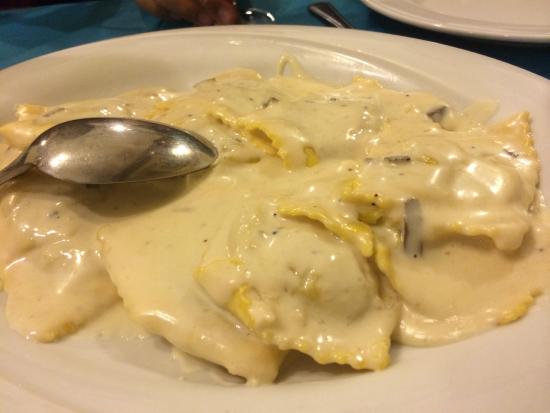 Goat Cheese & Black Truffle Ravioli w/ Creamy Chevre - 20 oz