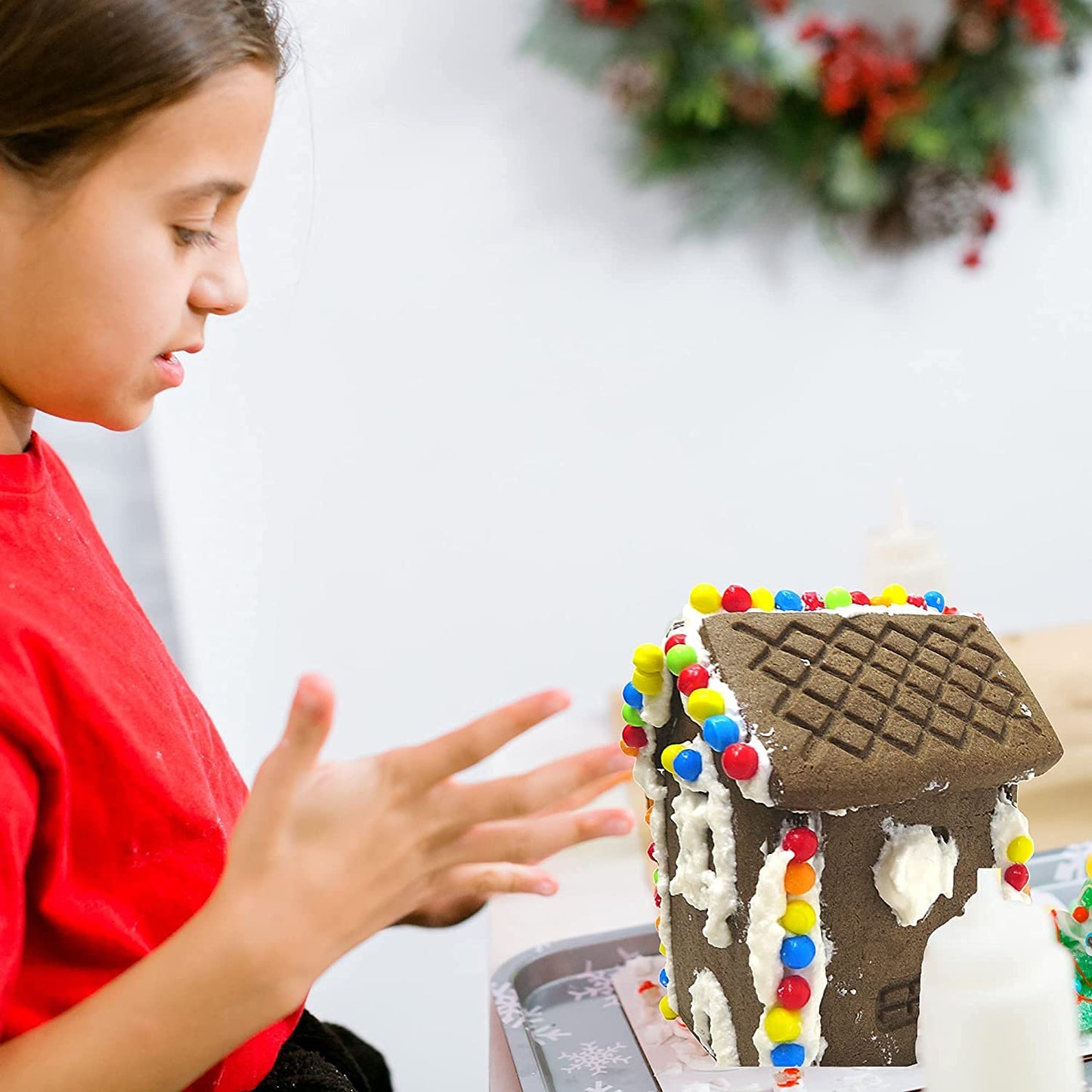 Halloween Haunted Gingerbread Cookie House Kit