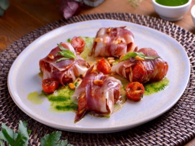 Iberico Ham Shoulder Leg Cured for 24 Months - 10 - 11 lb - Serves 20 - 25