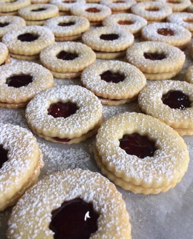 German Linzer Cookies - 1 Dozen