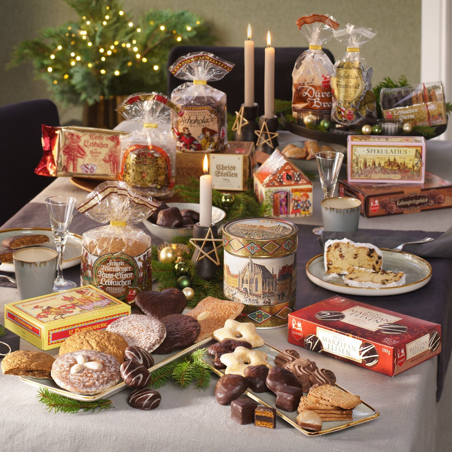 LEBKUCHEN SCHMIDT LARGE FESTIVE BOX