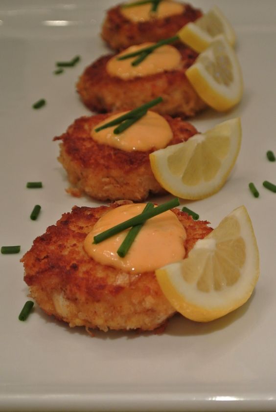 Lobster Cakes - includes 8 per tray