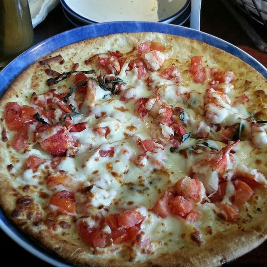 Maine Lobster Pizza w/ Roasted Garlic Pesto